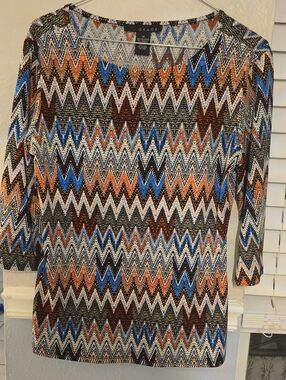 Grace Long-Sleeve Zigzag Knit Top in Blue, Orange, Black